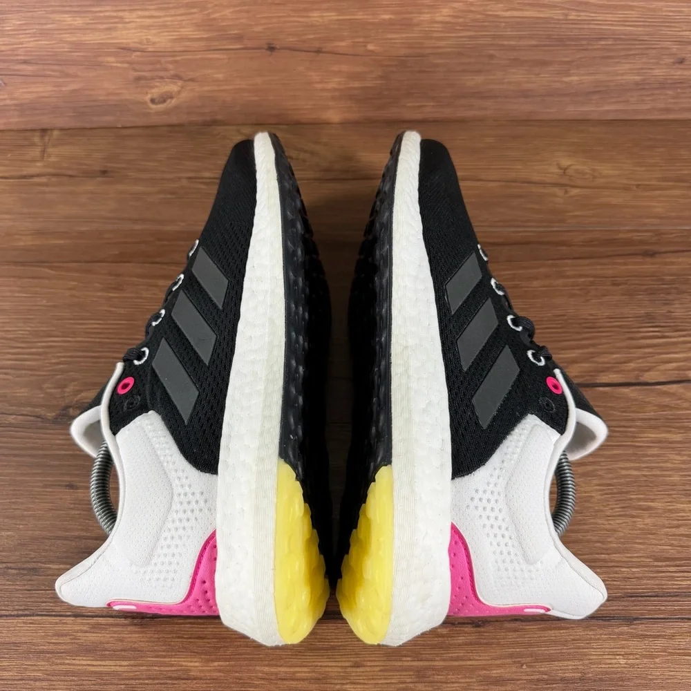 Adidas Pureboost 21 Running Shoes Women’s Size 10 Athletic‎ Sneakers